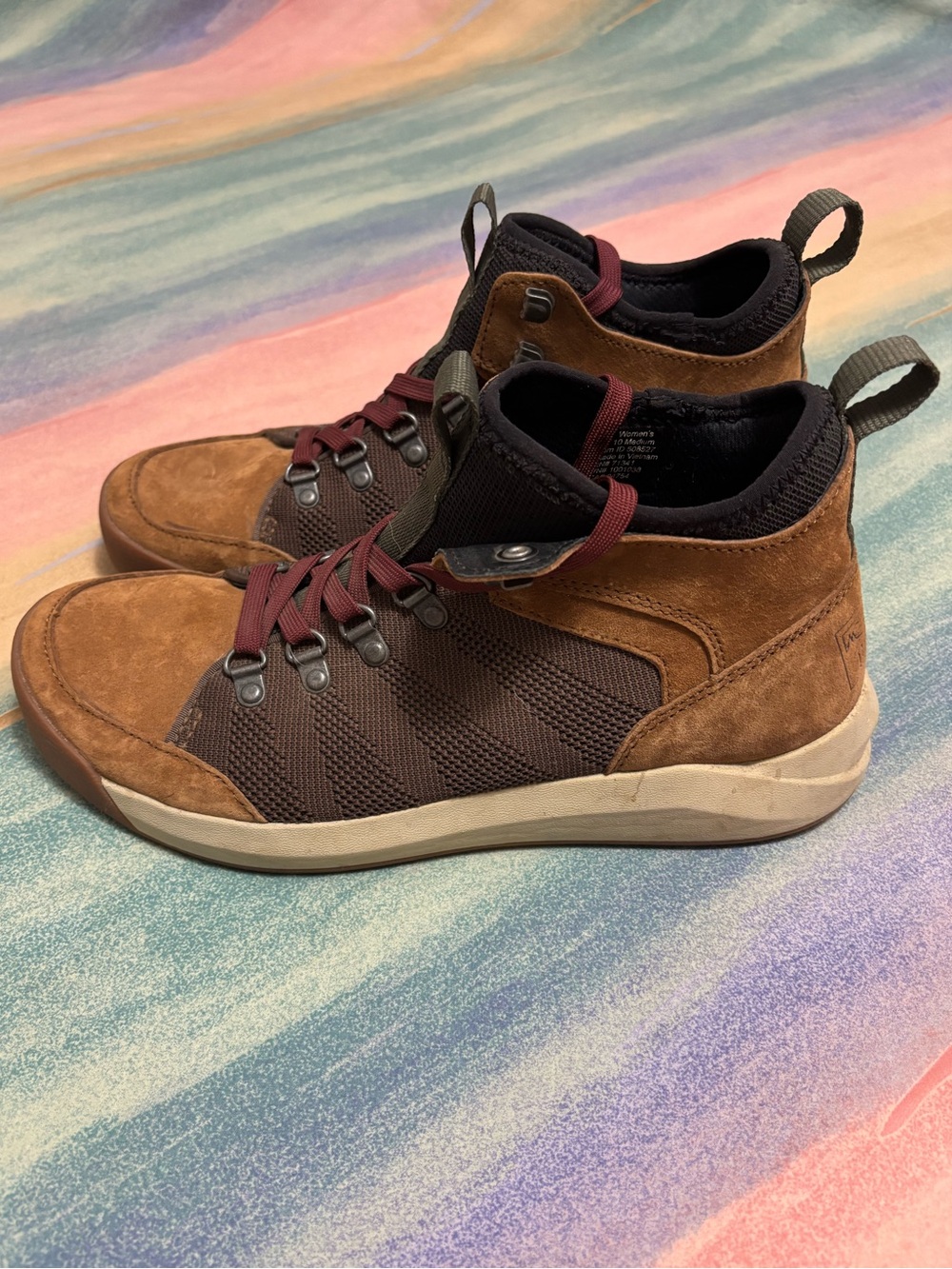 L.L Bean Women Vista Trail Hiking Boots Waterproof Mid Top Gorpcore size 10
